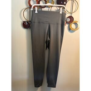 Women’s dark gray large Nike 7/8 leggings high rise tight fit